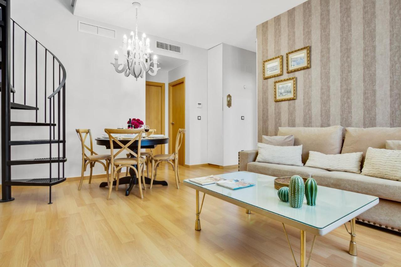 -Malagasunapts-City Centre Terrace Pool Parking 外观 照片